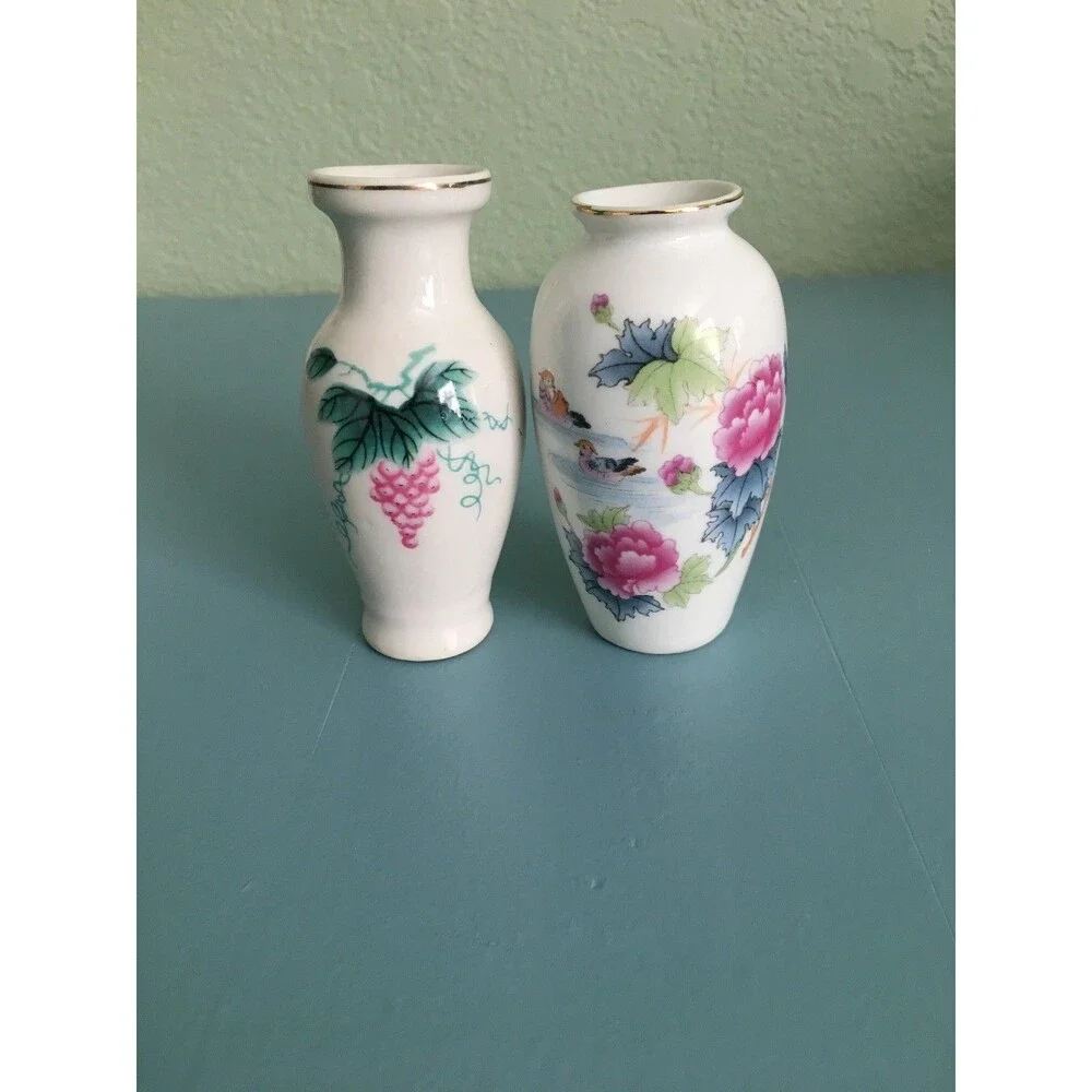 2-Vintage Made in China Pink Green Flowers Ceramic Pottery Vases 3 3/4